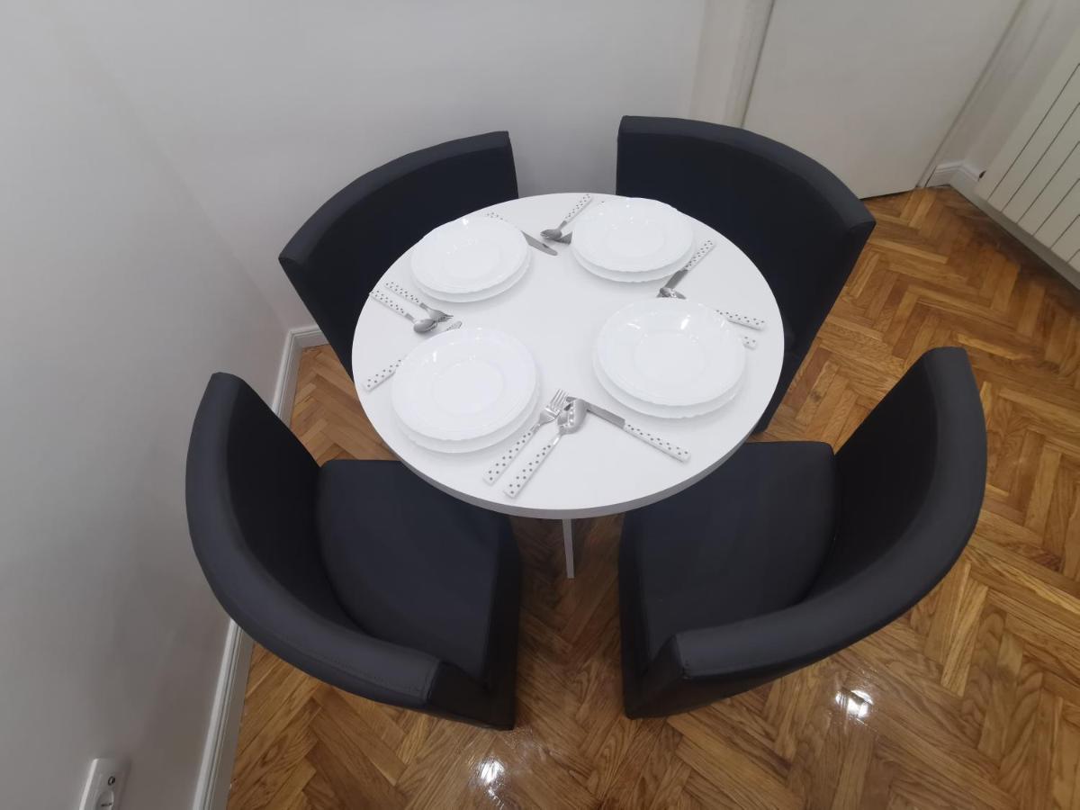 Victory Apartment - Heart Of Beograd Bagian luar foto